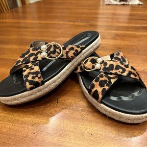 Stuart Weitzman Leopard Espadrille flat sandals. Size 9. Never worn.